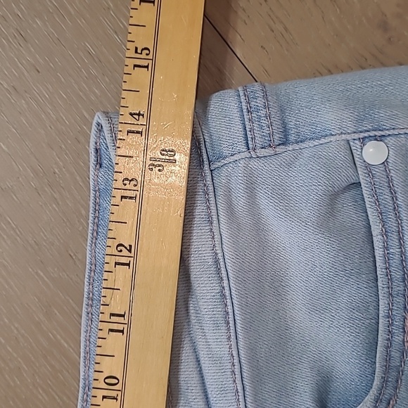 Judy Blue Jeans Women's sz 7/28 Boyfriend Fit Mid Rise Light Wash Ankle Denim - Picture 11 of 16